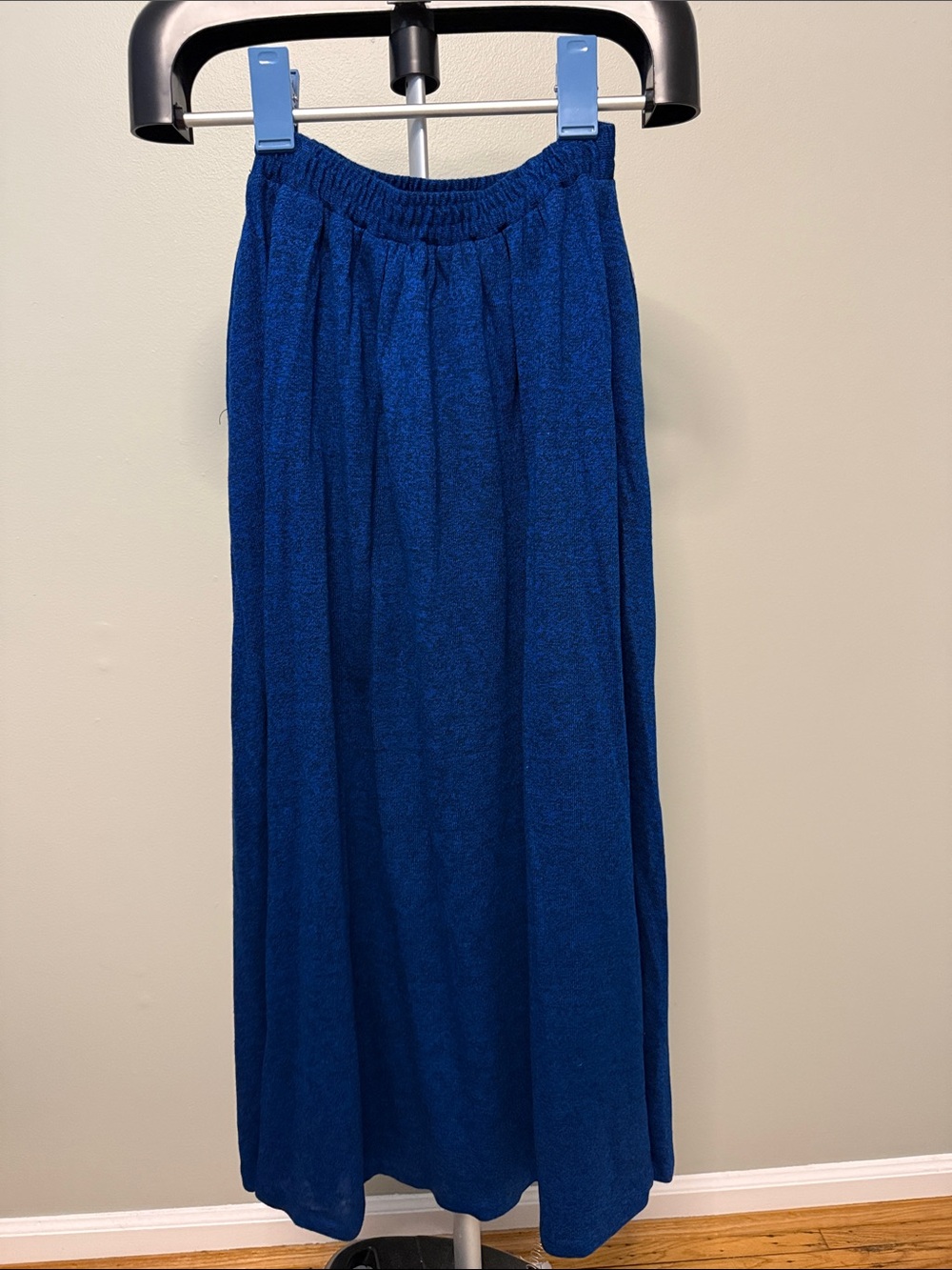 Elastic-Waist Maxi Skirt in Deep Blue